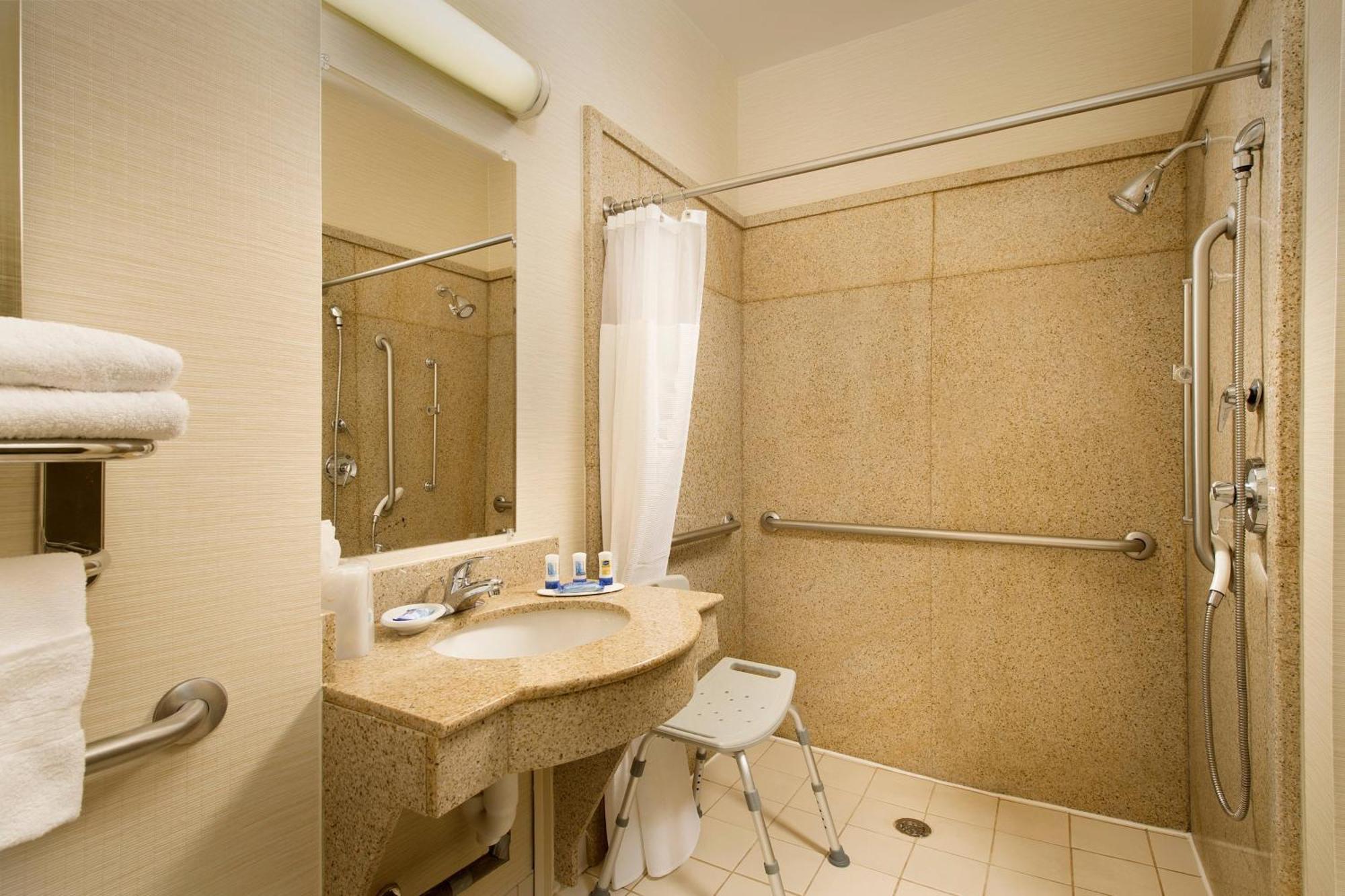 Fairfield Inn & Suites By Marriott Waco North מראה חיצוני תמונה